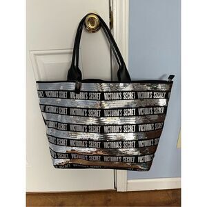 Victoria Secret Black Silver Sequin Large Zipper Tote Bag Style #11145312